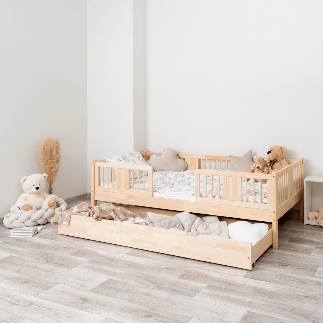 porównanie układu pokoju z łóżkiem wysuwanym i łóżkiem z szufladą